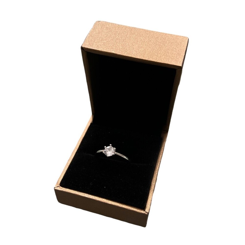 Solitaire 925 Sterling Silver Engagement Ring Wedding Ring with Box
